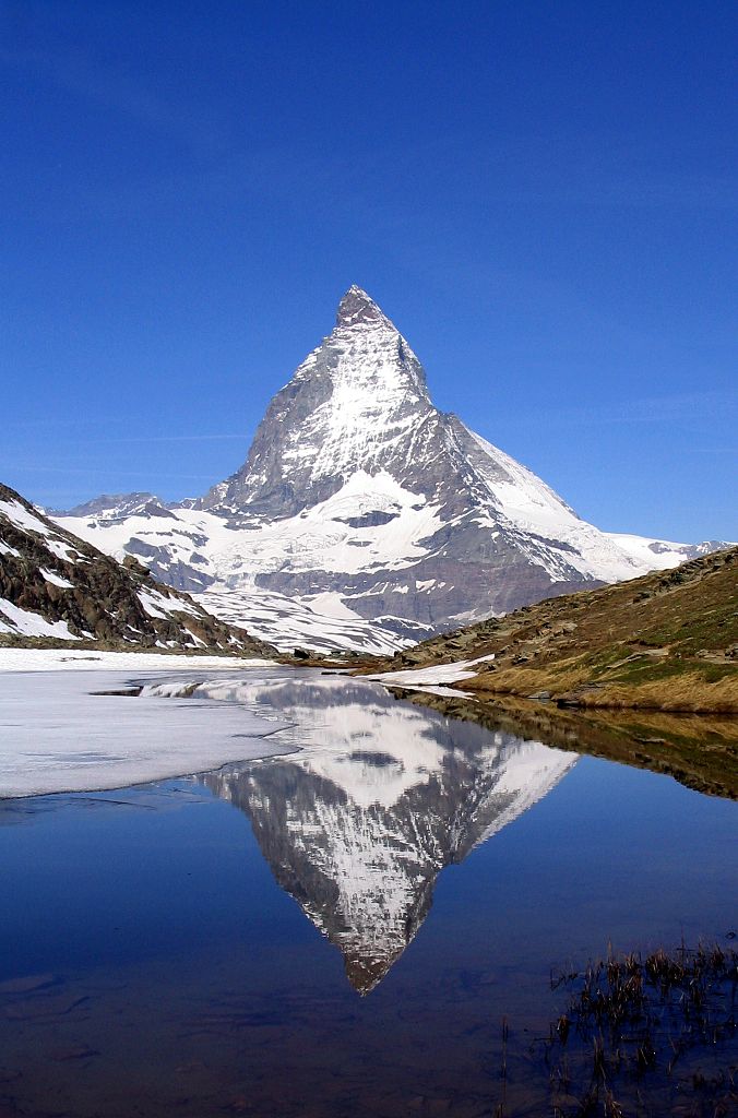 matterhorn_riffelsee_2005-06-11